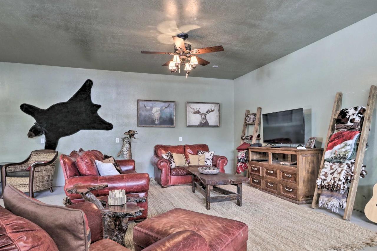 Cozy Heber-Overgaard Cabin With Fire Pit, Game Room! Buitenkant foto